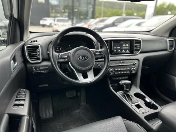 Kia Sportage IV Рестайлинг с пробегом 2019 года, цена 2 169 000 рублей, 52000 км, внедорожник, Автокод Объявления
