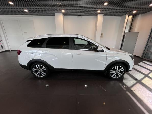 Lada (ВАЗ) Vesta I с пробегом 2021 года, цена 1 480 000 рублей, 58399 км, универсал, Автокод Объявления