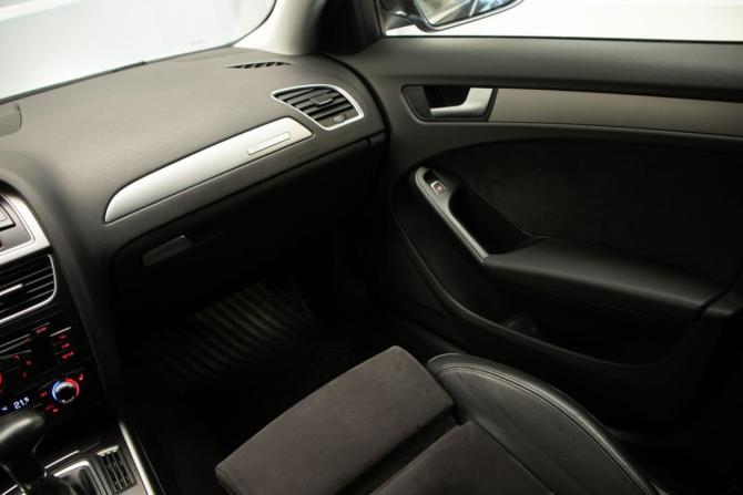 Audi A4 IV (B8) Рестайлинг с пробегом 2013 года, цена 1 675 000 рублей, 212330 км, седан, Автокод Объявления