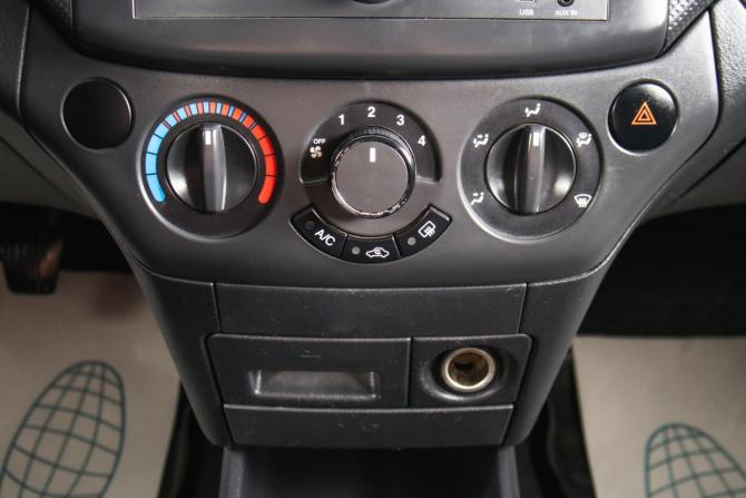 Chevrolet Aveo I Рестайлинг с пробегом 2011 года, цена 349 000 рублей, 170000 км, седан, Автокод Объявления