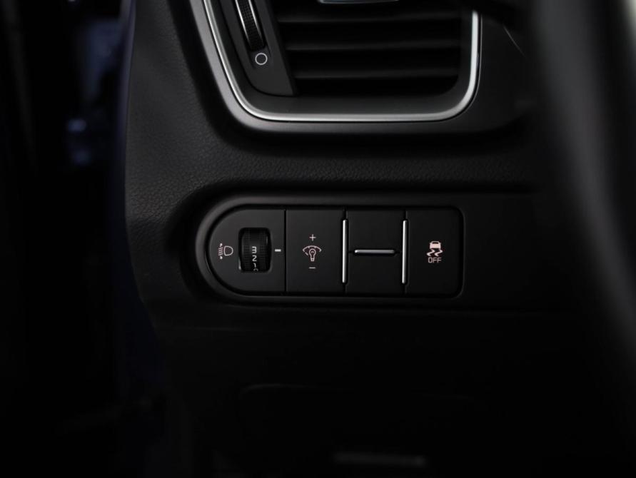 Kia Ceed III Санкт-Петербург  - изображение 16