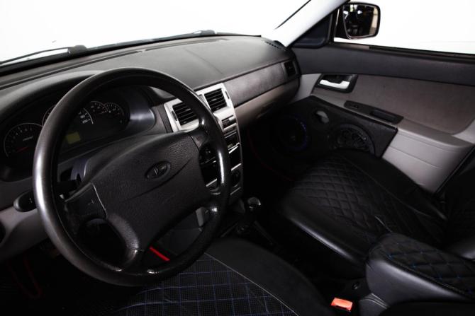 Lada (ВАЗ) Priora I с пробегом 2011 года, цена 329 000 рублей, 264000 км, хэтчбек, Автокод Объявления