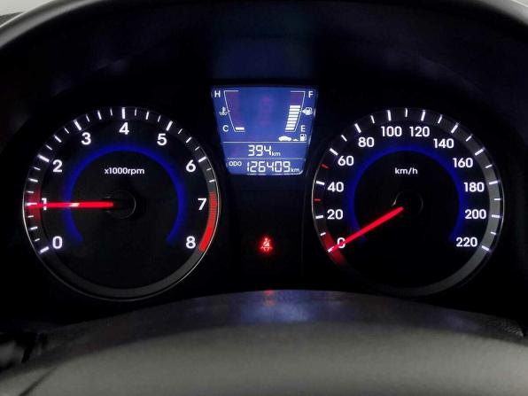 Hyundai Solaris I с пробегом 2012 года, цена 730 000 рублей, 126408 км, седан, Автокод Объявления