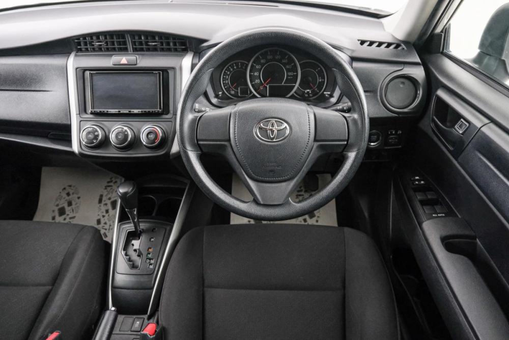 Toyota Corolla XI (E160 E170) Рестайлинг 2 Красноярск  - изображение 15