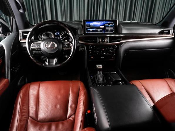 Lexus LX III Рестайлинг 2 с пробегом 2019 года, цена 9 849 000 рублей, 78237 км, внедорожник, Автокод Объявления