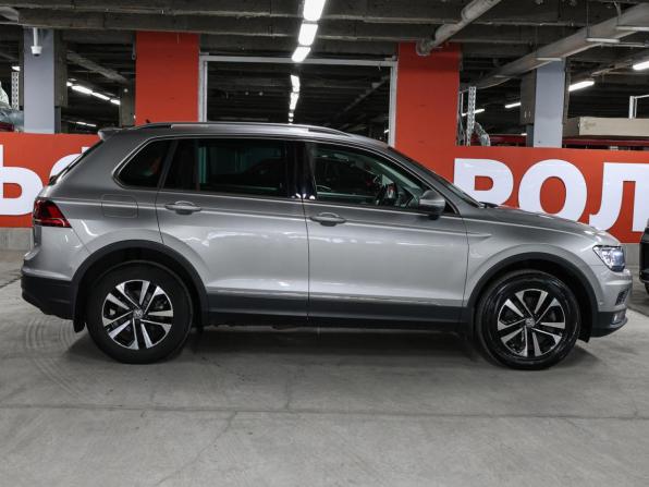 Volkswagen Tiguan II с пробегом 2019 года, цена 3 049 000 рублей, 44362 км, внедорожник, Автокод Объявления