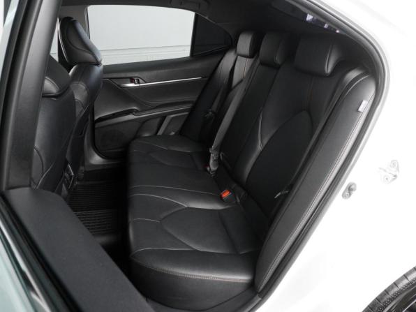 Toyota Camry VIII (XV70) Рестайлинг с пробегом 2023 года, цена 3 699 000 рублей, 48665 км, седан, Автокод Объявления