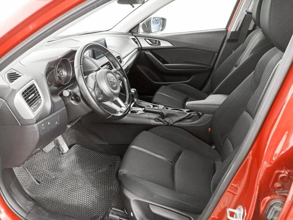 Mazda 3 III (BM) Рестайлинг с пробегом 2018 года, цена 1 990 000 рублей, 110900 км, седан, Автокод Объявления
