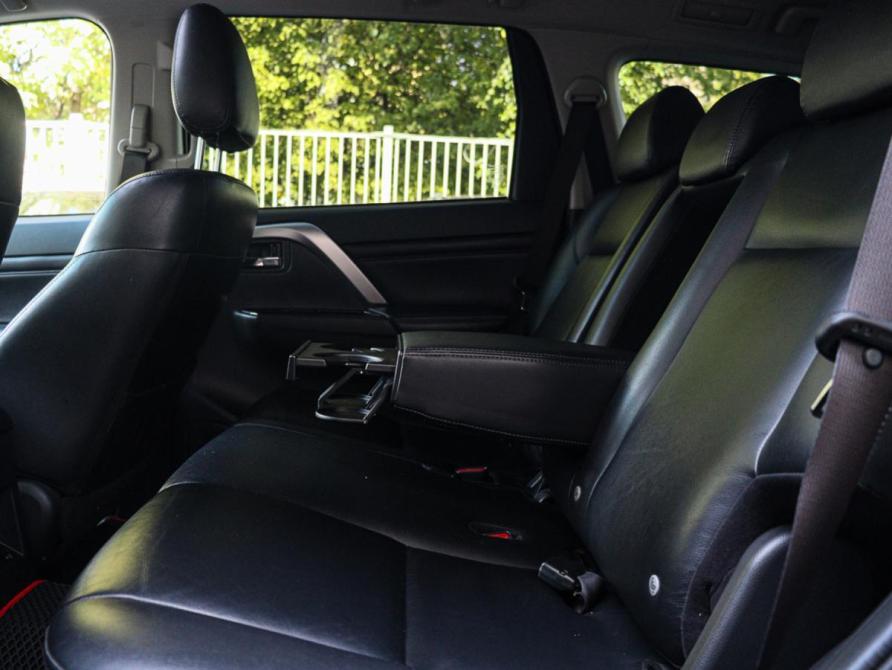 Mitsubishi Montero Sport III Рестайлинг Москва  - изображение 8