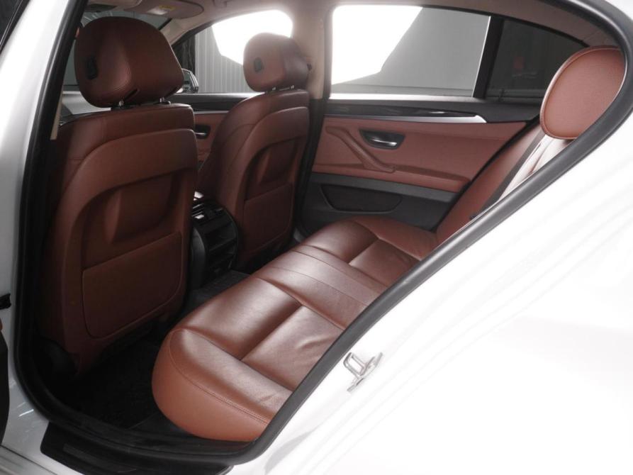 BMW 5 серии VI (F10/F11/F07) Рестайлинг Минеральные Воды  - изображение 11