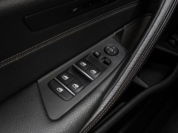 BMW 5 серии VII (G30/G31/G38) Рестайлинг с пробегом 2021 года, цена 5 598 000 рублей, 60154 км, седан, Автокод Объявления