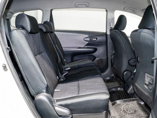 Toyota Wish II с пробегом 2011 года, цена 1 100 000 рублей, 252620 км, минивэн, Автокод Объявления