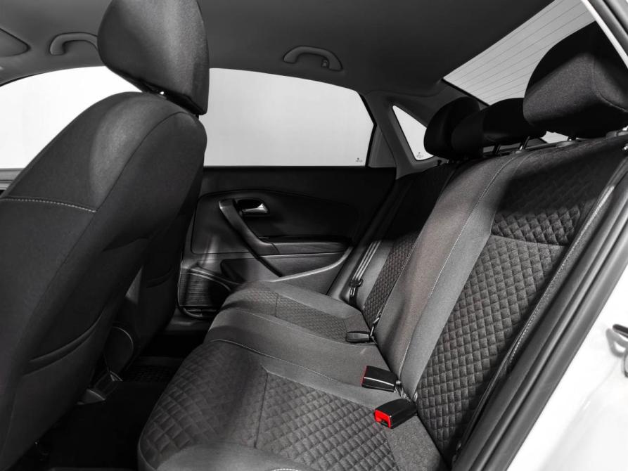 Volkswagen Polo V Рестайлинг Санкт-Петербург  - изображение 12