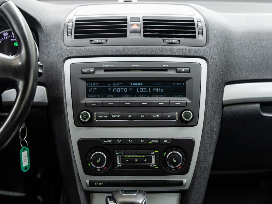 Skoda Octavia II (A5) Рестайлинг Волгоград  - изображение 19
