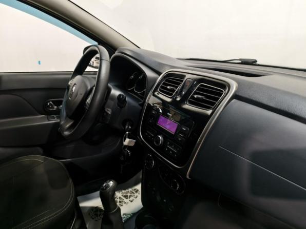 Renault Logan II с пробегом 2017 года, цена 792 800 рублей, 135655 км, седан, Автокод Объявления