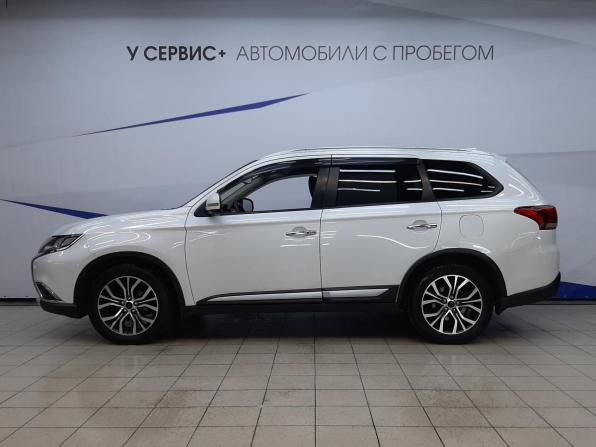 Mitsubishi Outlander III Рестайлинг 2 с пробегом 2017 года, цена 1 640 000 рублей, 265469 км, внедорожник, Автокод Объявления