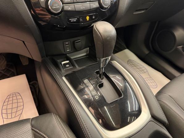 Nissan Qashqai II с пробегом 2016 года, цена 1 799 000 рублей, 101000 км, внедорожник, Автокод Объявления