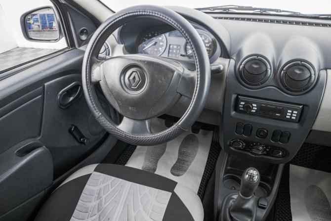 Renault Logan I Рестайлинг с пробегом 2014 года, цена 399 000 рублей, 255000 км, седан, Автокод Объявления