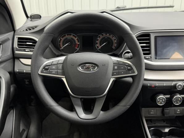 Lada (ВАЗ) Vesta I Рестайлинг (NG) с пробегом 2024 года, цена 1 459 000 рублей, 1815 км, седан, Автокод Объявления