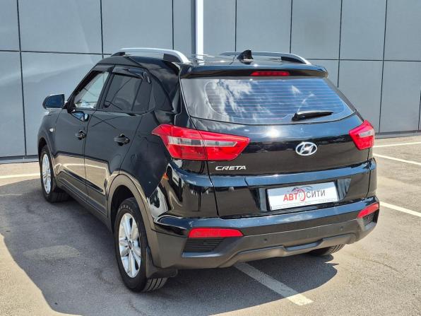 Hyundai Creta I с пробегом 2017 года, цена 1 799 000 рублей, 95900 км, внедорожник, Автокод Объявления