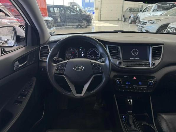 Hyundai Tucson III с пробегом 2016 года, цена 1 700 000 рублей, 188377 км, внедорожник, Автокод Объявления
