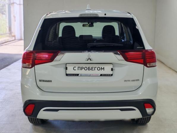 Mitsubishi Outlander III Рестайлинг 3 с пробегом 2019 года, цена 2 075 000 рублей, 136126 км, внедорожник, Автокод Объявления