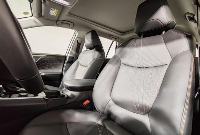 Toyota RAV4 VI (XA60) с пробегом 2025 года, цена 4 990 000 рублей, 7716 км, внедорожник, Автокод Объявления