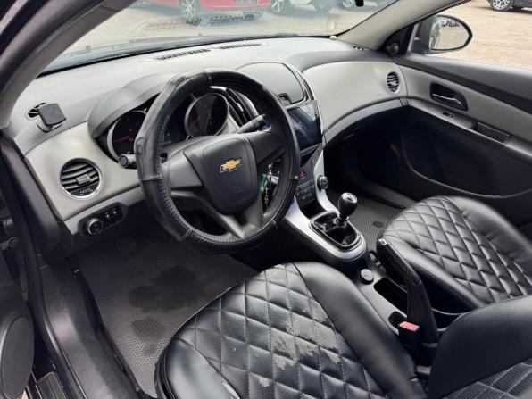 Chevrolet Cruze I Рестайлинг с пробегом 2014 года, цена 677 000 рублей, 239426 км, седан, Автокод Объявления