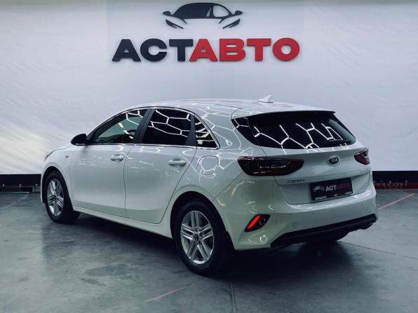Kia Ceed III с пробегом 2018 года, цена 1 350 000 рублей, 138068 км, хэтчбек, Автокод Объявления