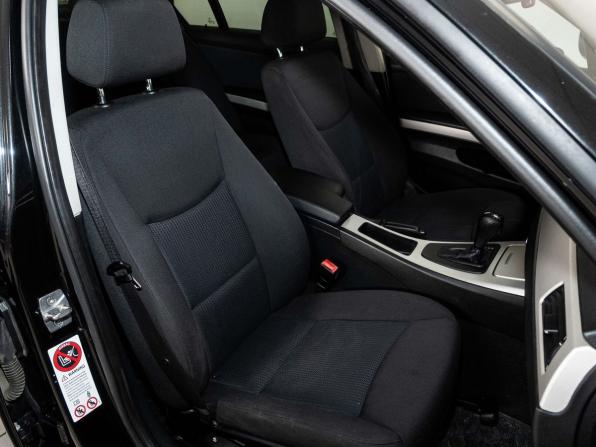BMW 3 серии V (E90/E91/E92/E93) Рестайлинг с пробегом 2011 года, цена 1 055 000 рублей, 210000 км, седан, Автокод Объявления