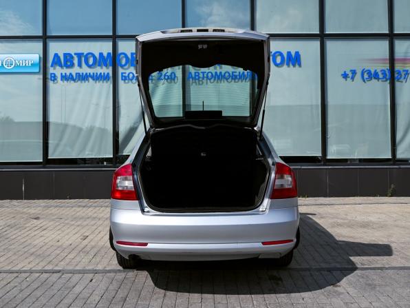 Skoda Octavia II (A5) Рестайлинг с пробегом 2012 года, цена 799 000 рублей, 184416 км, лифтбек, Автокод Объявления