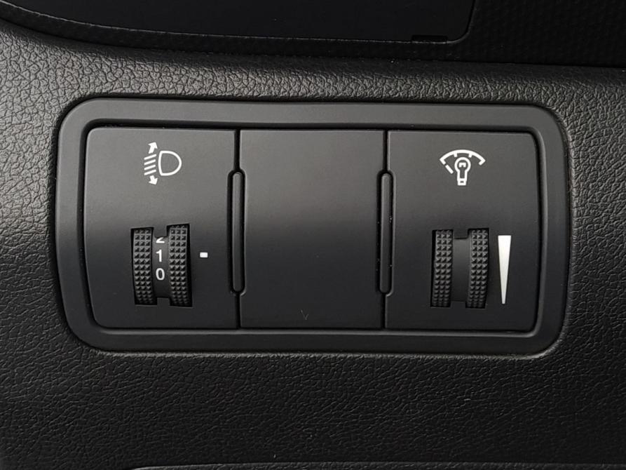 Hyundai Solaris I Екатеринбург  - изображение 8