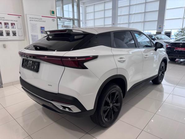 Omoda C5 I с пробегом 2024 года, цена 2 170 000 рублей, 10000 км, внедорожник, Автокод Объявления