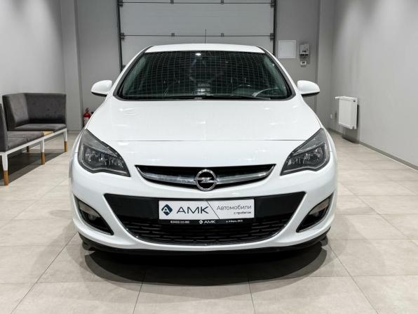 Opel Astra J Рестайлинг с пробегом 2013 года, цена 643 036 рублей, 280815 км, седан, Автокод Объявления