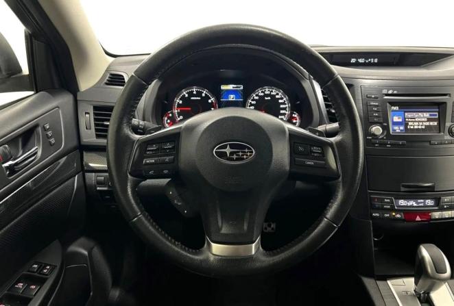 Subaru Legacy V Рестайлинг с пробегом 2014 года, цена 1 650 000 рублей, 146694 км, седан, Автокод Объявления