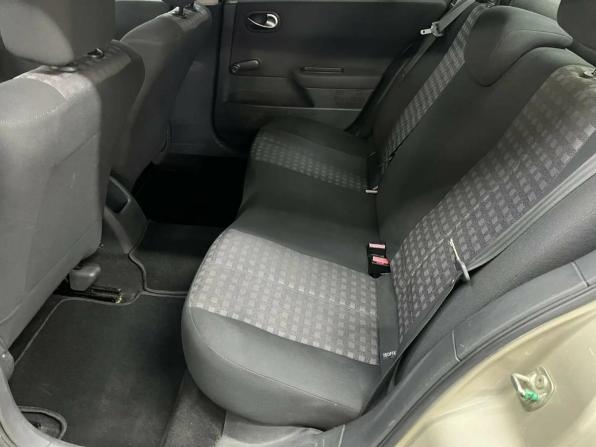 Renault Megane II Рестайлинг с пробегом 2006 года, цена 315 683 рубля, 268076 км, седан, Автокод Объявления