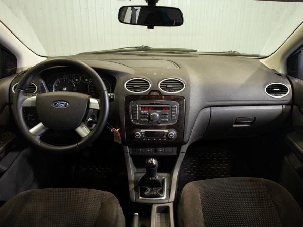 Ford Focus II с пробегом 2007 года, цена 395 000 рублей, 239015 км, хэтчбек, Автокод Объявления