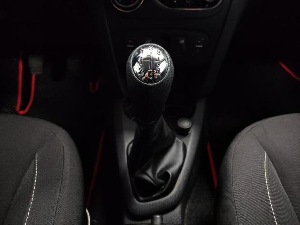 Renault Sandero II с пробегом 2015 года, цена 750 000 рублей, 168175 км, хэтчбек, Автокод Объявления
