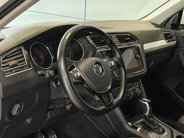 Volkswagen Tiguan II с пробегом 2017 года, цена 2 147 000 рублей, 125394 км, внедорожник, Автокод Объявления