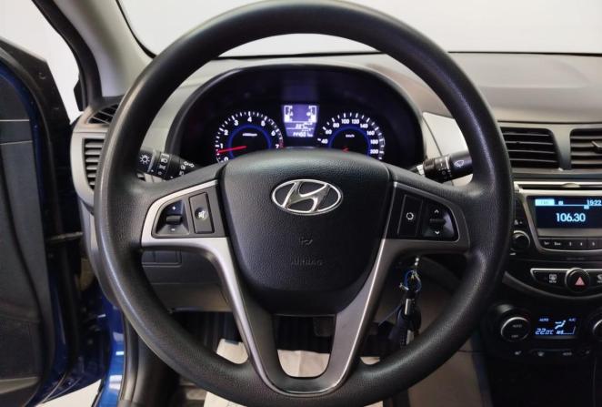 Hyundai Solaris I Рестайлинг с пробегом 2015 года, цена 920 000 рублей, 144601 км, седан, Автокод Объявления