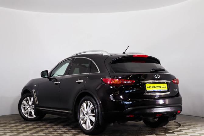 Infiniti FX II (S51) Рестайлинг с пробегом 2012 года, цена 1 799 000 рублей, 216600 км, внедорожник, Автокод Объявления