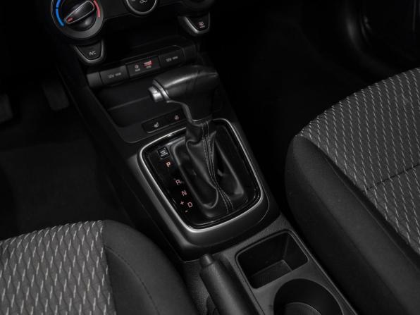 Kia Rio IV с пробегом 2018 года, цена 1 590 000 рублей, 66537 км, хэтчбек, Автокод Объявления