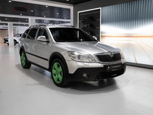 Skoda Octavia II (A5) Рестайлинг с пробегом 2010 года, цена 845 000 рублей, 558878 км, универсал, Автокод Объявления