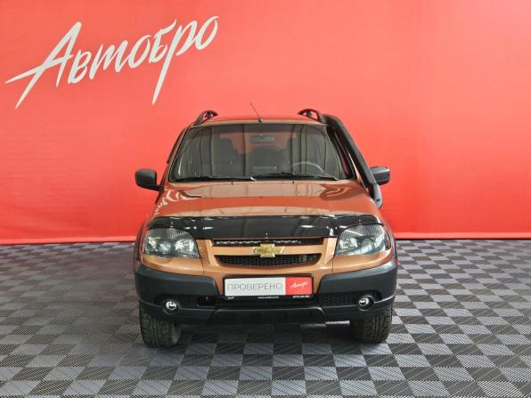 Chevrolet Niva I Рестайлинг с пробегом 2019 года, цена 950 000 рублей, 47923 км, внедорожник, Автокод Объявления