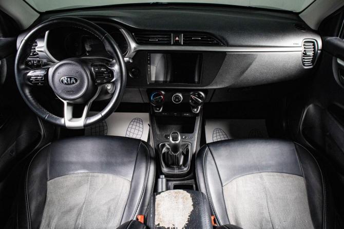 Kia Rio IV Рестайлинг с пробегом 2020 года, цена 1 529 000 рублей, 121000 км, седан, Автокод Объявления