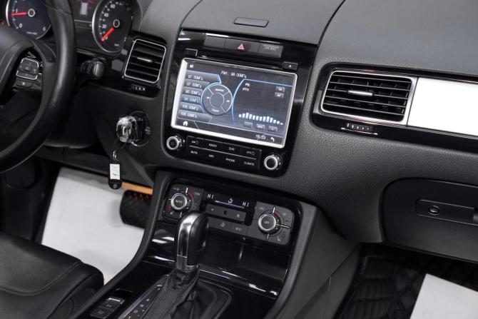 Volkswagen Touareg II с пробегом 2012 года, цена 1 269 000 рублей, 147000 км, внедорожник, Автокод Объявления