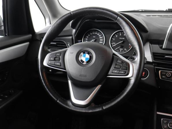BMW 2 серии Active Tourer F45 с пробегом 2017 года, цена 1 799 000 рублей, 71458 км, компактвэн, Автокод Объявления
