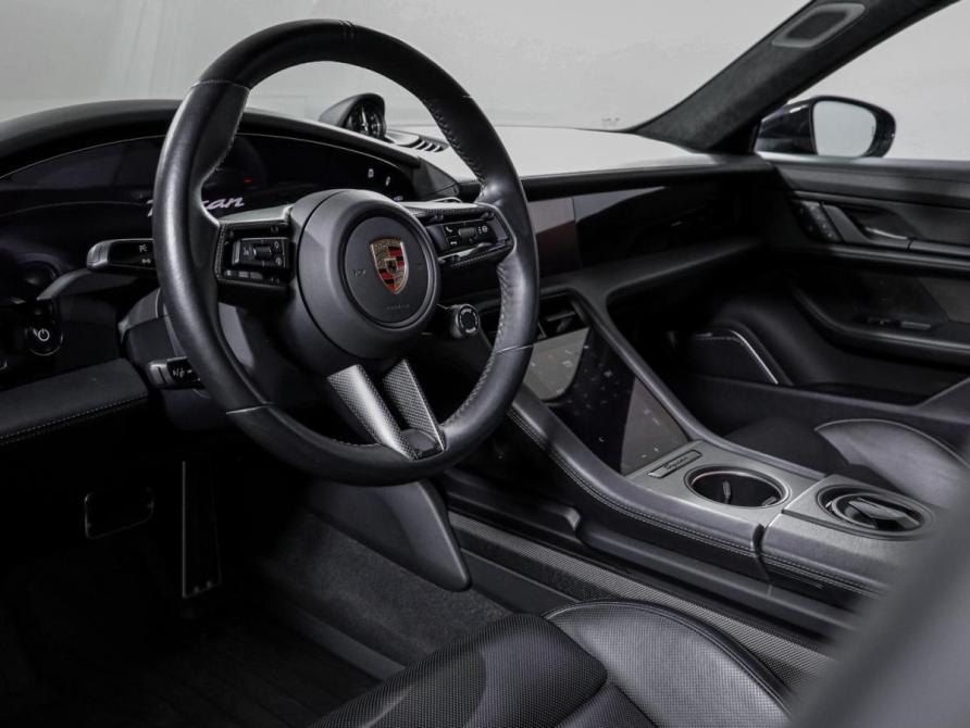 Porsche Taycan I Москва  - изображение 15