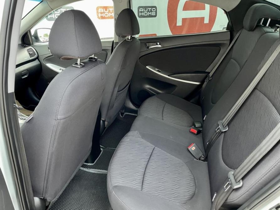 Hyundai Solaris I Санкт-Петербург  - изображение 13