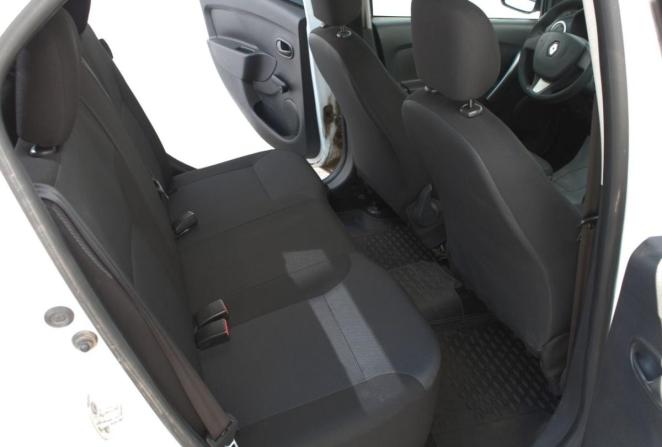 Renault Logan II с пробегом 2015 года, цена 650 000 рублей, 127605 км, седан, Автокод Объявления